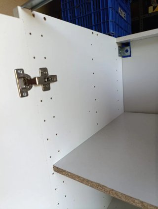 Armario de esquina bajo blanco