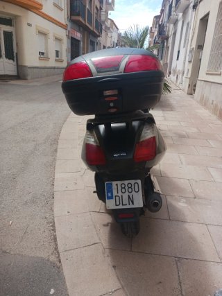 SCOOTER APRILIA ARRECIFE 250