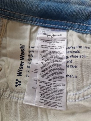 Pantalón recto slim talle bajo elástico