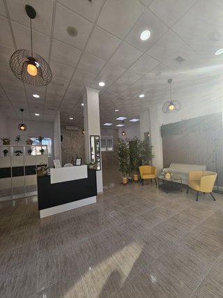 Cesión de espacios en Salón de Belleza