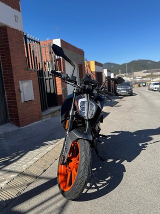 KTM Duke 125 Black (2023)
