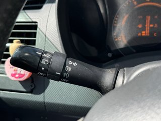 Toyota Auris 1.6 VVT-i Sol 124CV – Gasolina – Año