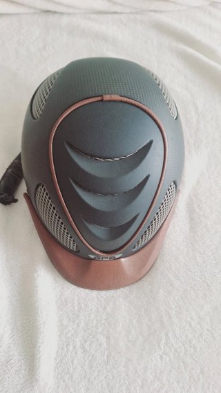 Casco GPA Carbono Talla 56