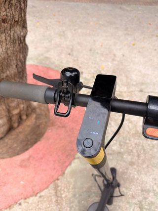 Patinete Xiaomi Essential 12kg Ruedas 8.5