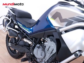 CFMOTO MT 800 SPORT