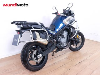CFMOTO MT 800 SPORT