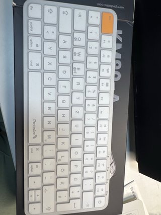 KM90-A - Teclado y mouse Bluetooth compacto retroi