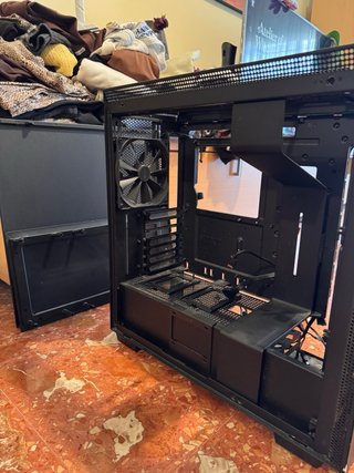 Caja PC NZXT H700 Negra