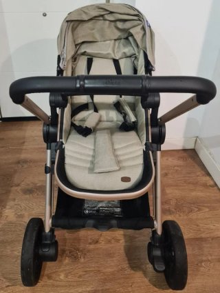 Carrito Bebé Chicco 3 en 1 sale con regalos de bb