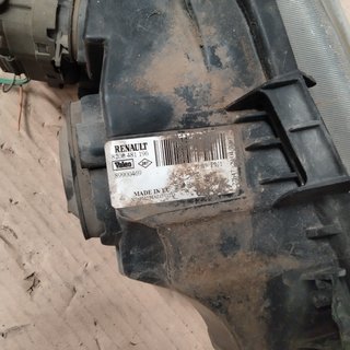 FARO IZQUIERDO RENAULT LAGUNA II 2001-2005
