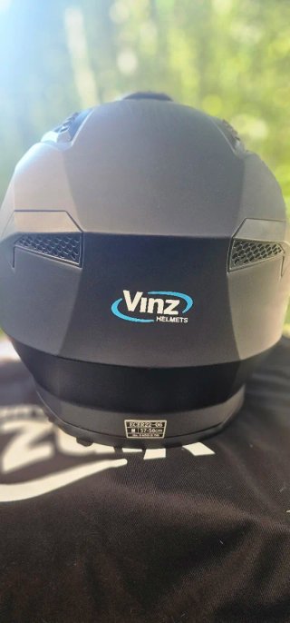 Casco  nuevo marca Vinz Kioto Negro con visera sol