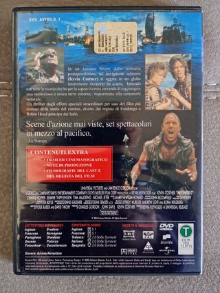Waterworld con Kevin Costner Regia: Kevin Reynolds