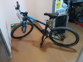 Bicicleta de montaña Decathlon 24" Azul/Negra