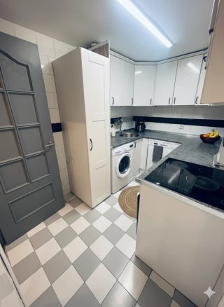 Alquiler de habitancion con terraza para chica en