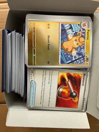 Lote Pokemon Inglés/Español - +1800 Cartas