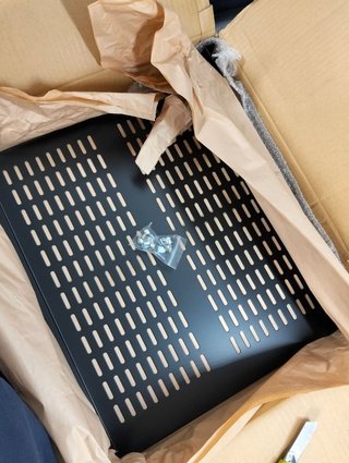 Bandeja Rack 2U 19" Ventilada 56 cm Negra