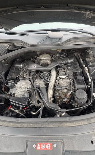 Motor Mercedes ML W164 OM642
