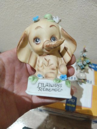 Figuras porcelana elefante y flores colección