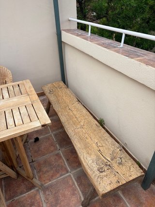 Banco de madera antiguo
