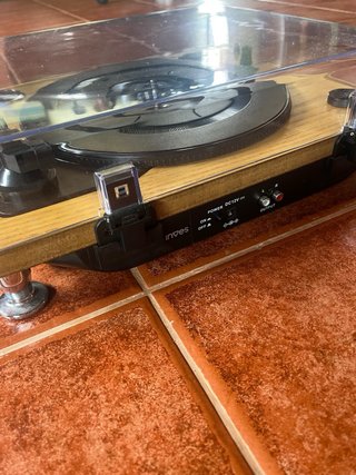 Tocadiscos Inves con aguja nueva