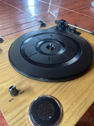 Tocadiscos Inves con aguja nueva