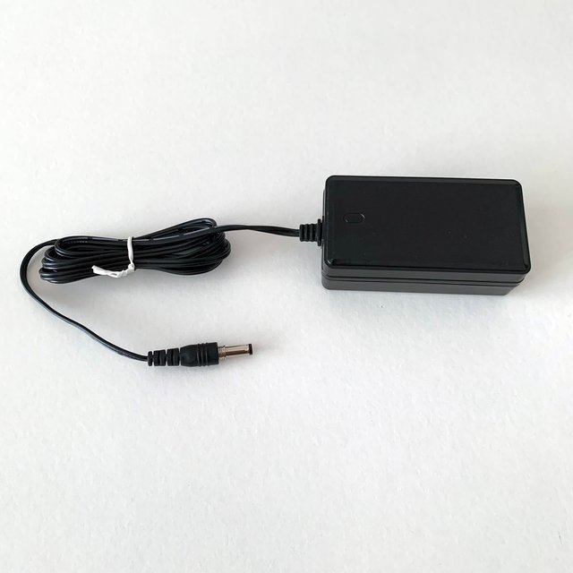 ALIMENTADOR 12V  2.0A 24W DC