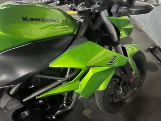 Kawasaki Z250 SL Verde