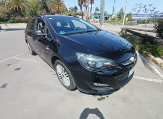 Opel Astra carroceria familiar 2015 todo al día.