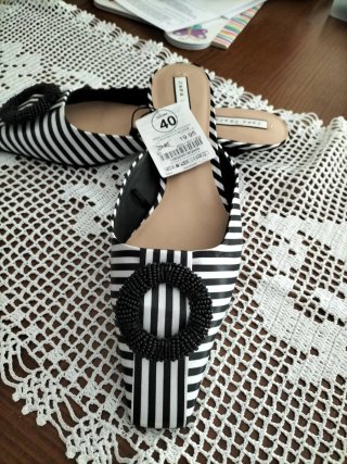 Zapatos Zara destalonados Talla 40