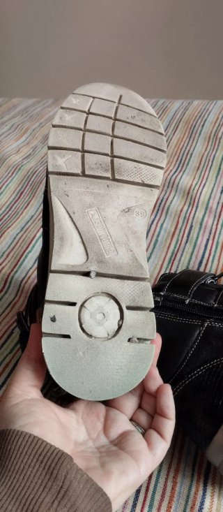 Botines Pikolinos Negros