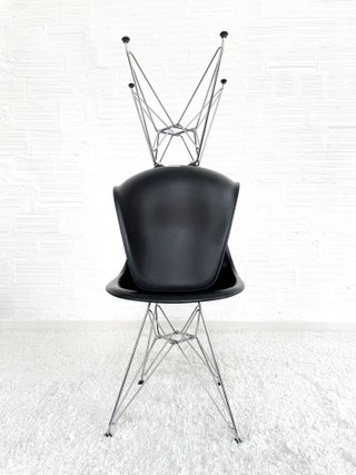 SILLAS DSR POR RAY & CHARLES EAMES PARA VITRA