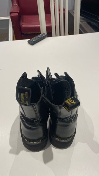 Botas Dr. Martens Plataforma Negras