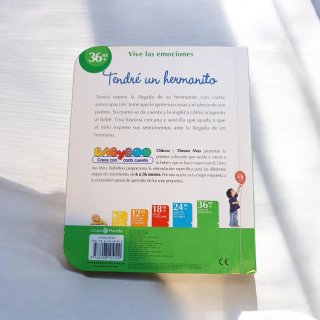 Pack dos cuentos a partir de 36 meses. Chicco.