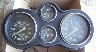331-CARCASA CUADRO SEAT 600 Y SIMILARES