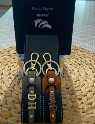 2 Unida Llaveros Personalizados Dolphin Iniciales