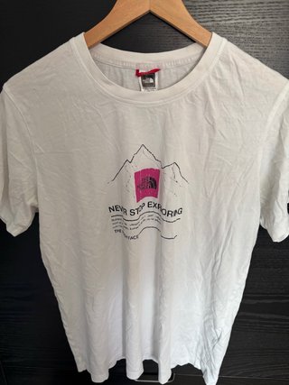 Camiseta The North Face Blanca
