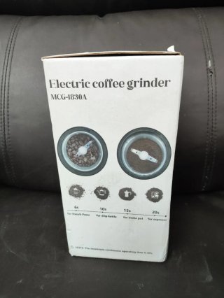 Molinillo de Café Eléctrico KYG Negro