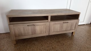 Mueble TV diseño madera