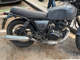 Brixton Cromwell 125cc Gris