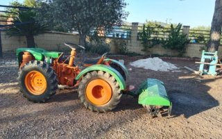 Pascuali 945 Tractor
