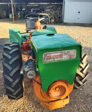 Pascuali 945 Tractor