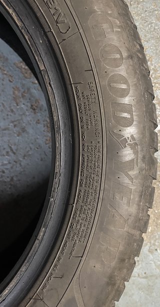 NEUMÁTICO GOODYEAR 205/55 R16