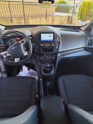 Ford Grand Tourneo Connec 2021
