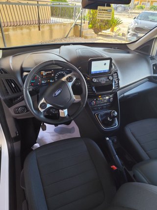 Ford Grand Tourneo Connec 2021