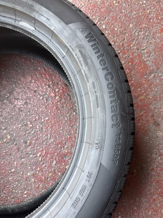 2 Neumáticos CONTINENTAL 235/55R19 M+S