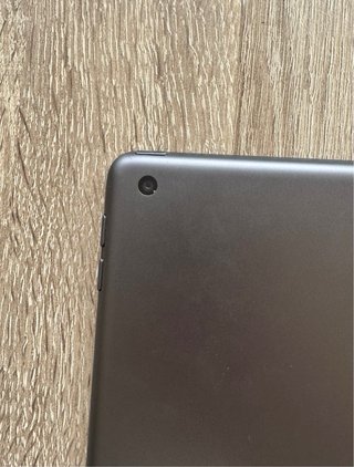 Apple iPad 8ª Gen Space Gray