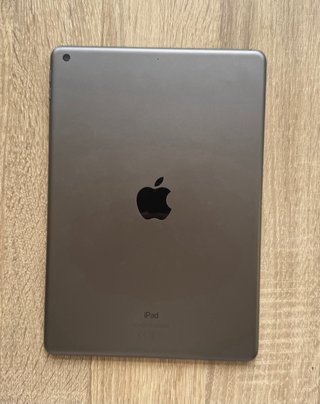 Apple iPad 8ª Gen Space Gray