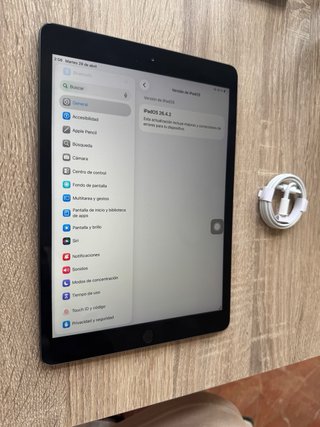 Apple iPad 8ª Gen Space Gray