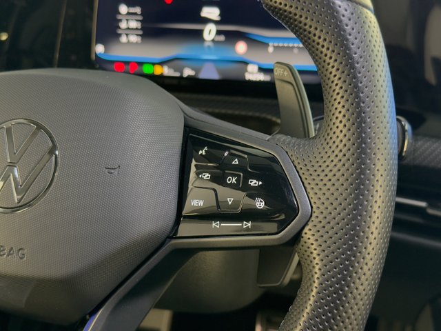 GOLF R PERFORMANCE 333CV/AKRAPOVIC/HARMAN/TECHO/IQ