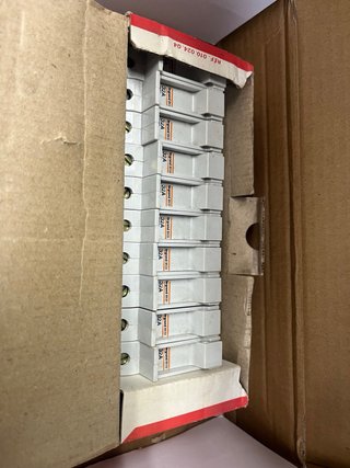 Portafudibles Legrand 01127 32A 380V